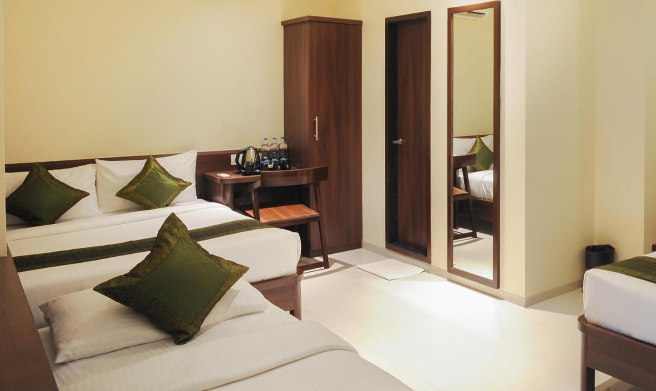 Treebo Balaji Residency Hotel Kolhapur Exterior photo