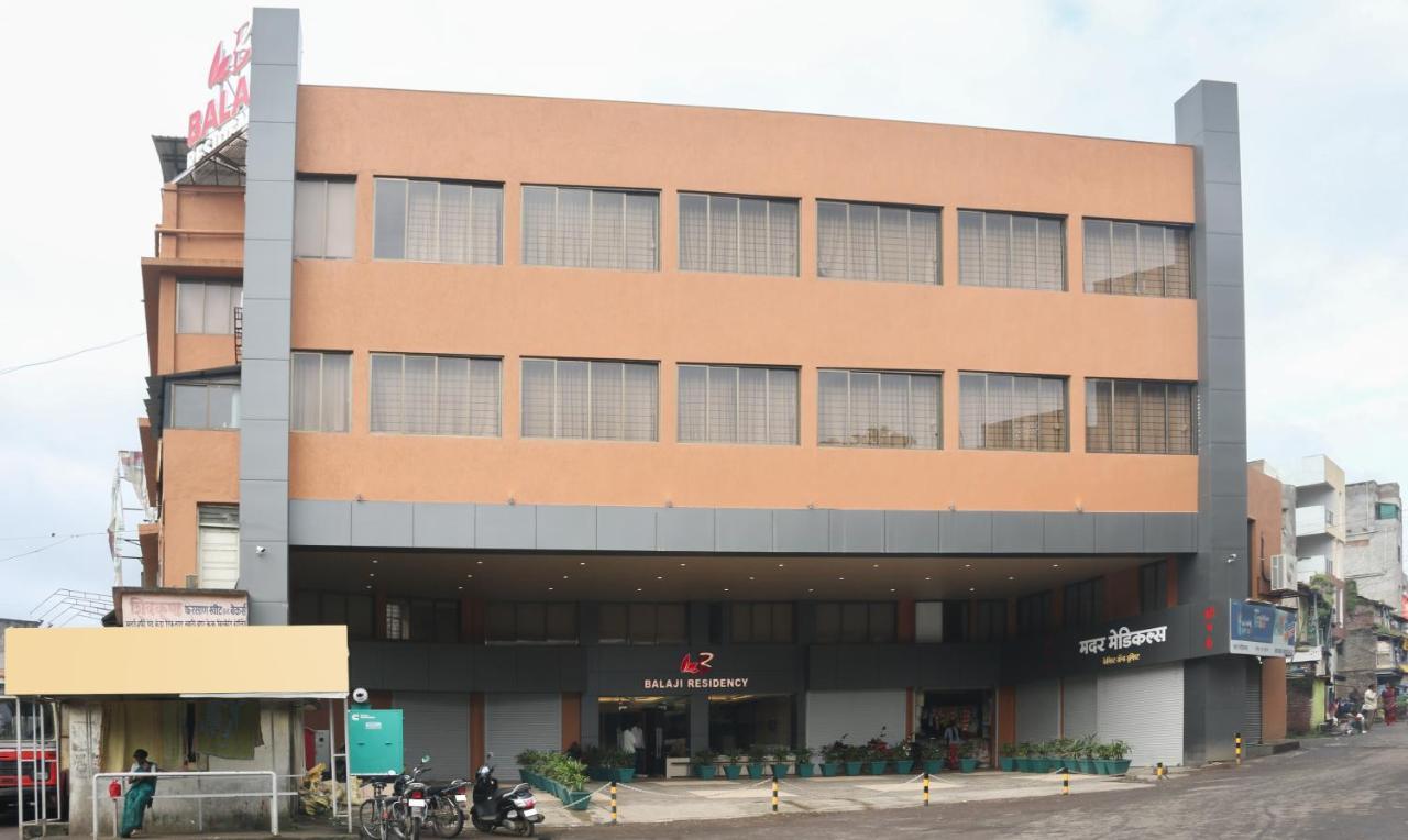 Treebo Balaji Residency Hotel Kolhapur Exterior photo
